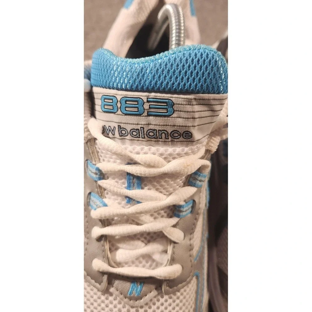 New Balance 880 Running Shoes Womens Size 9.5 White‎ Blue Mesh Athletic Sneakers